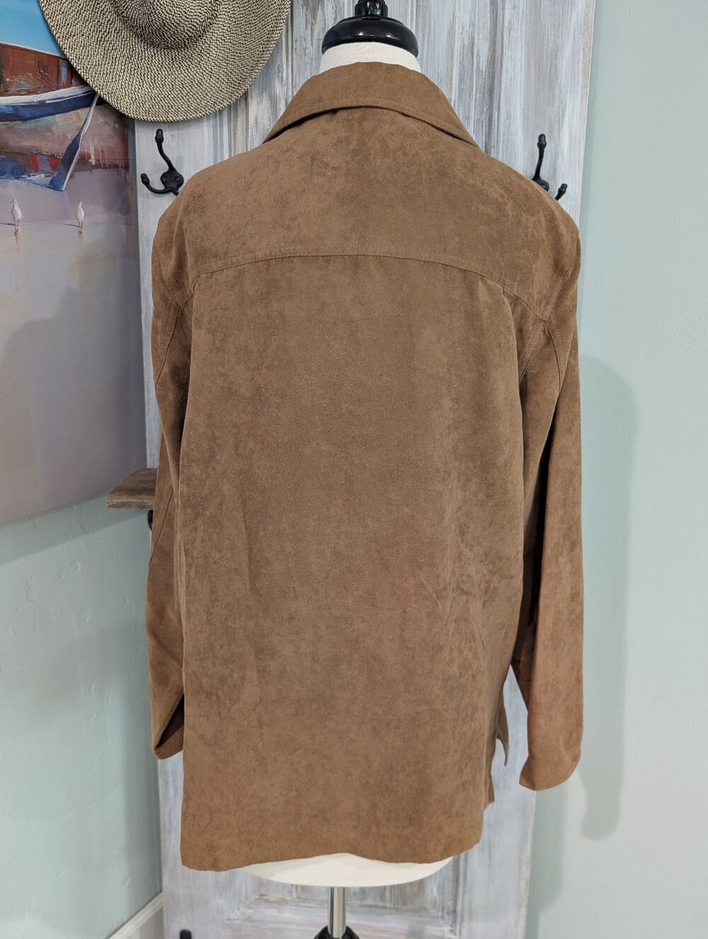 Draper's & Damon's Brown Faux Suede Button-Front Shirt Jacket - Picture 4 of 8